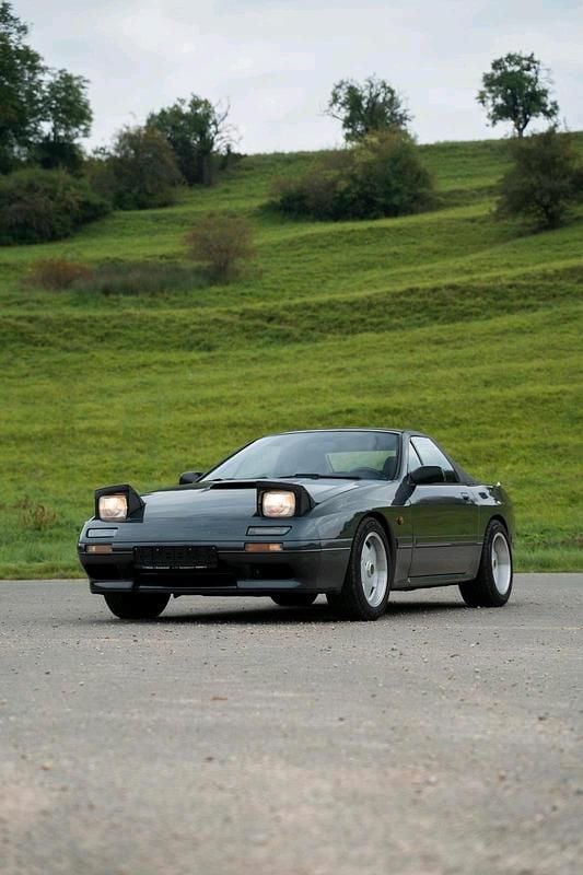 Grau Gebraucht 1990 Mazda RX7 Kleinwagen | 14.990 € - Bild 1/4