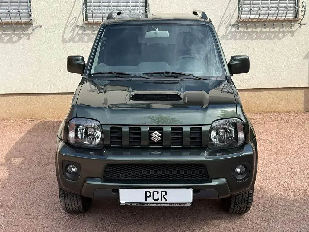 Gebraucht Suzuki Jimny 84 PS (61 kW) 2017 Grün SUV