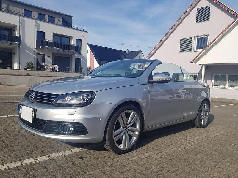 Silber Gebraucht 2014 VW Eos Cup Cabrio | 8.999 € (Superpreis) - Bild 1/4