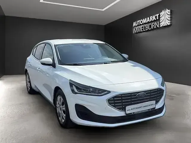 Gebraucht Ford Focus Titanium 116 PS (85 kW) 2024 Andere Limousine