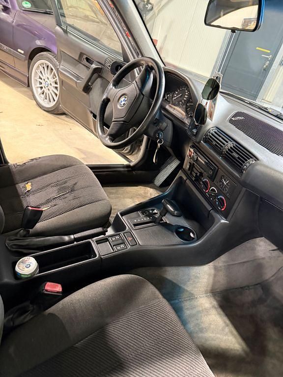 Second-hand BMW 525 192 CP (141 kW) 1993 Gri Berlinǎ