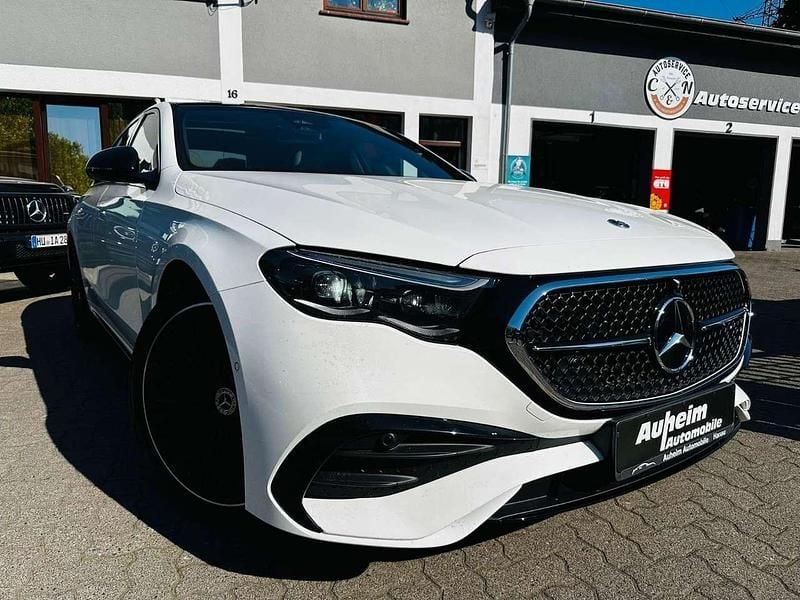 Polarweiss unilack Neu 2024 Mercedes E200 AMG Line Premium Plus Limousine | 66.423 € (Etwas zu teuer) - Bild 1/4