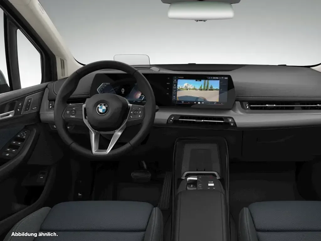 Gebraucht BMW 220 Active Tourer 150 PS (110 kW) 2025 Grau Van / Kleinbus