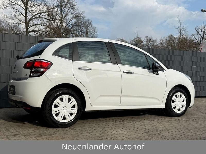 Gebraucht Citroën C3 SELECTION 68 PS (50 kW) 2013 Weiß Limousine