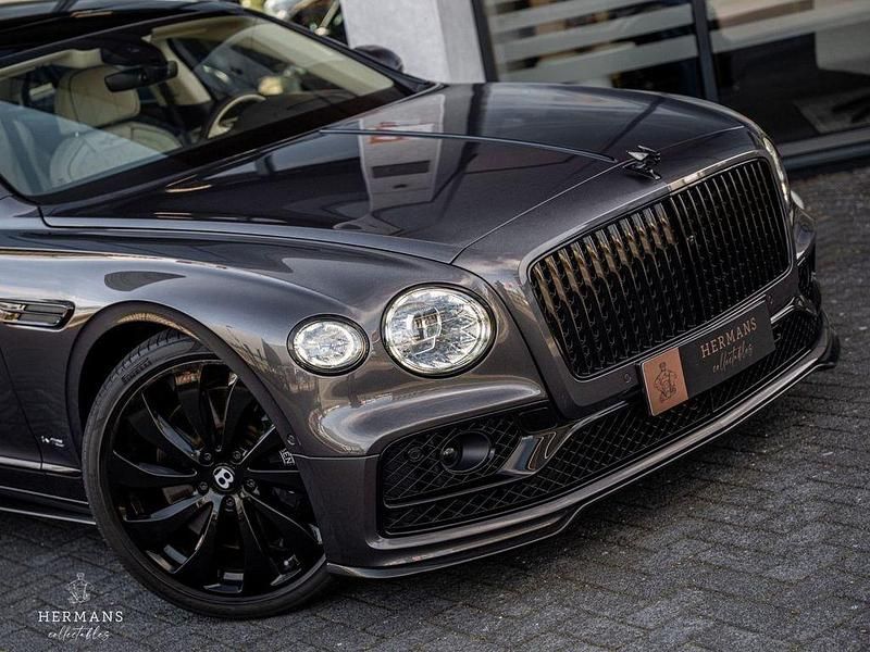 Brugt Bentley Flying Spur 635 HK (467 kW) 2021 Grå Sedan