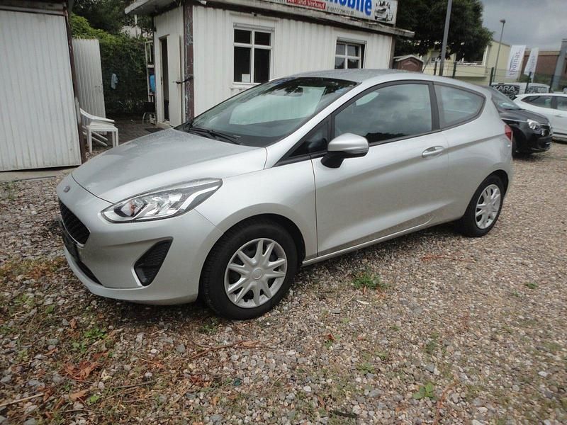 Silber Gebraucht 2020 Ford Fiesta Cool & Connect Kleinwagen | 5.950 € (Etwas zu teuer) - Bild 1/4