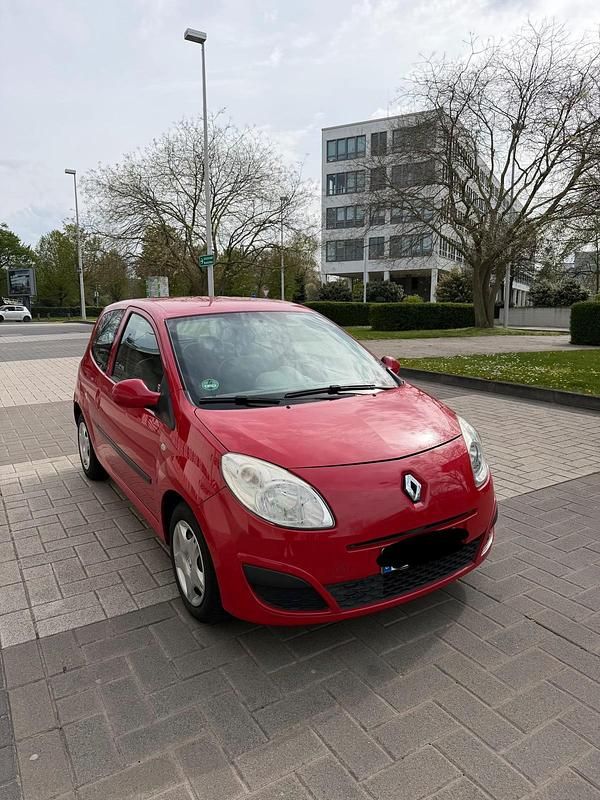 Second-hand Renault Twingo 75 CP (55 kW) 2009 Roșu Hatchback