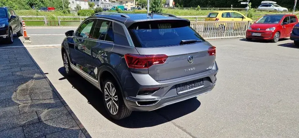 Gebraucht VW T-Roc Sportline 190 PS (139 kW) 2021 Grau SUV