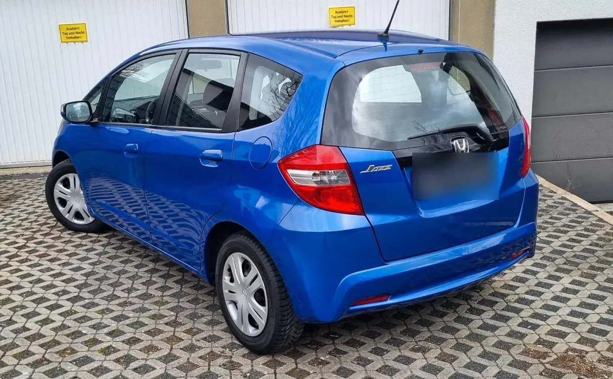 Gebraucht Honda Jazz 99 PS (72 kW) 2011 Blau Kleinwagen