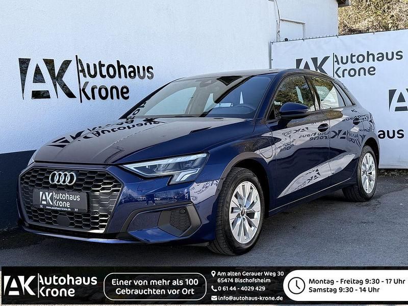Gebraucht Audi A3 204 PS (150 kW) 2023 Navarrablau metallic Limousine