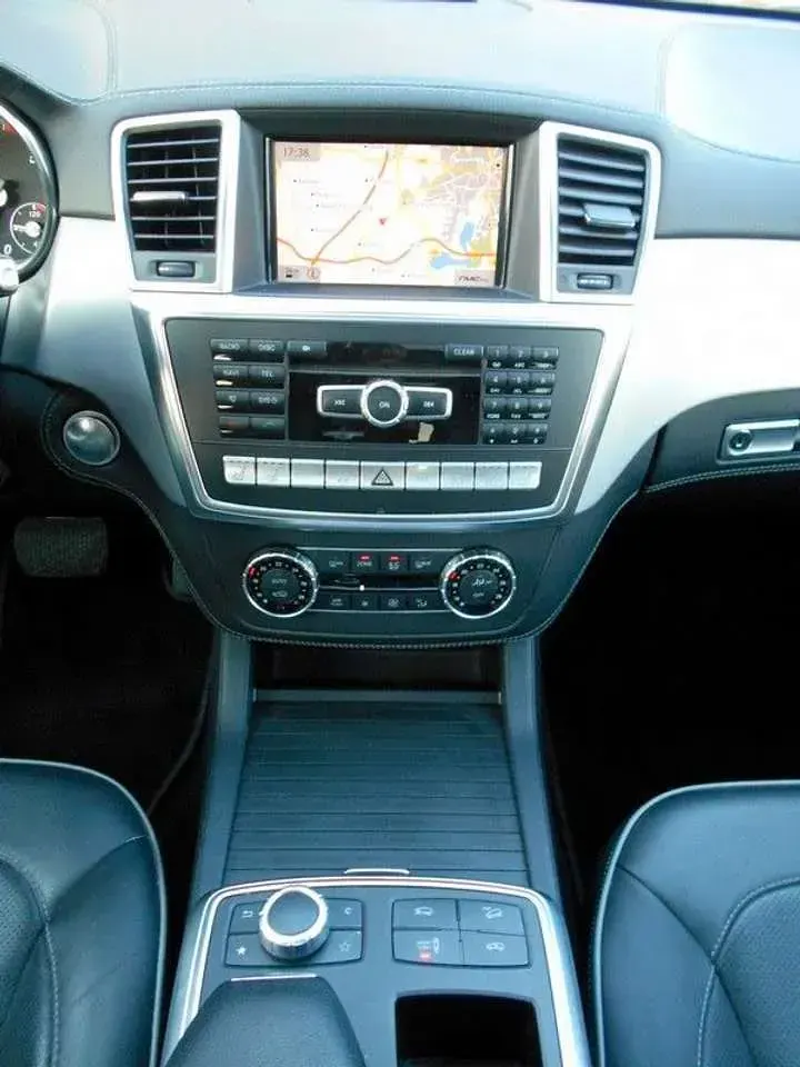 Gebraucht Mercedes GL350 258 PS (189 kW) 2013 Obsidianschwarz metallic SUV
