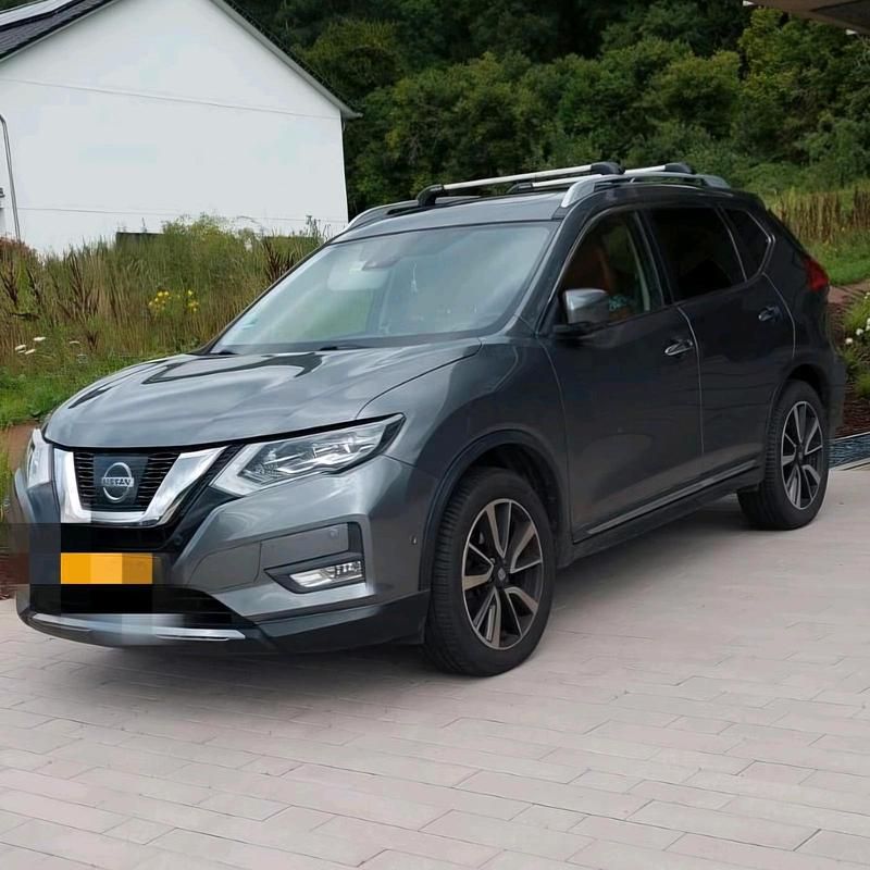 Grau Gebraucht 2018 Nissan 100 NX Tekna Coupé | 19.100 € - Bild 1/4
