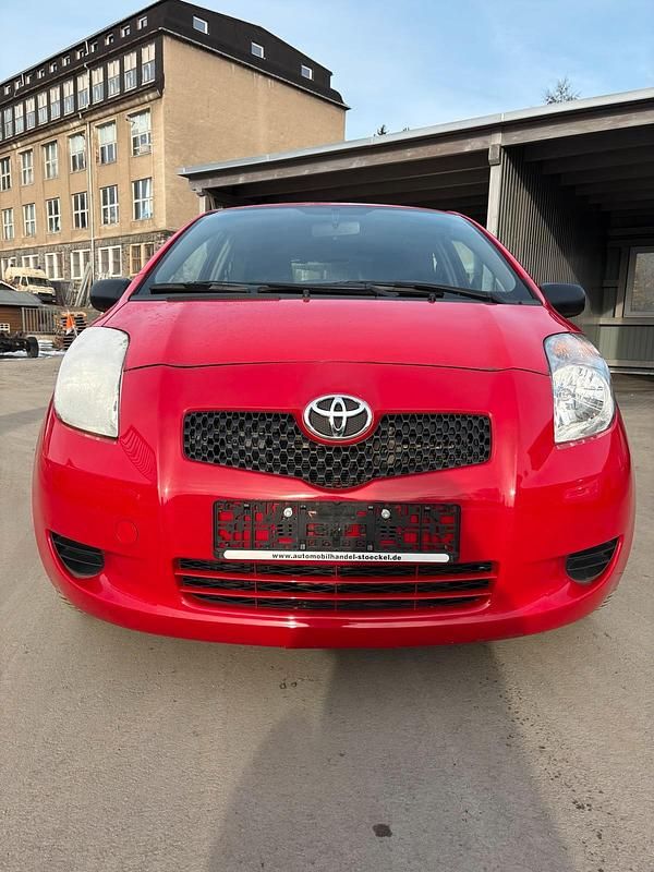 Gebraucht Toyota Yaris 87 PS (63 kW) 2008 Rot Kleinwagen