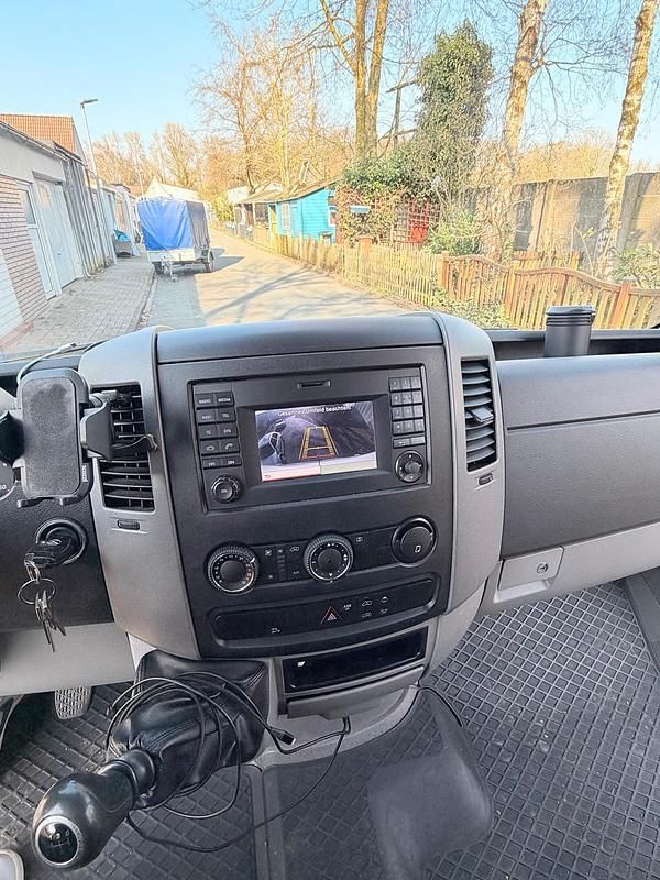 Gebraucht Mercedes Sprinter 163 PS (119 kW) 2018 Weiß Van