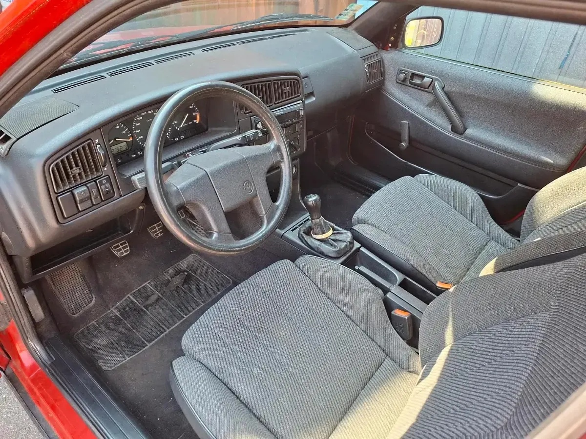 Gebraucht VW Passat 115 PS (84 kW) 1991 Rot Kombi