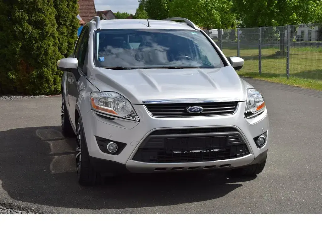 Gebraucht Ford Kuga Titanium 136 PS (100 kW) 2009 Silber SUV