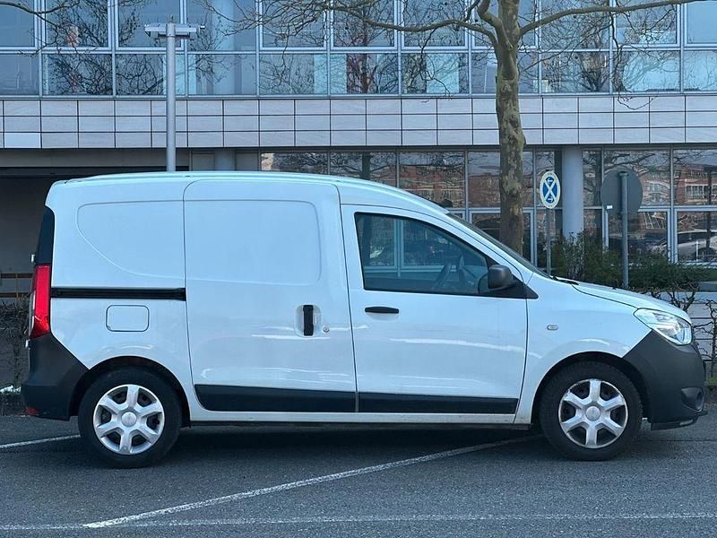 Gebraucht Dacia Dokker Express Essentiel 75 PS (55 kW) 2020 Weiß Van