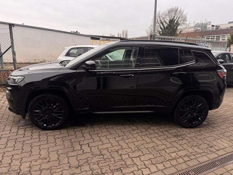 Gebraucht Jeep Compass Altitude 131 PS (96 kW) 2023 Schwarz SUV