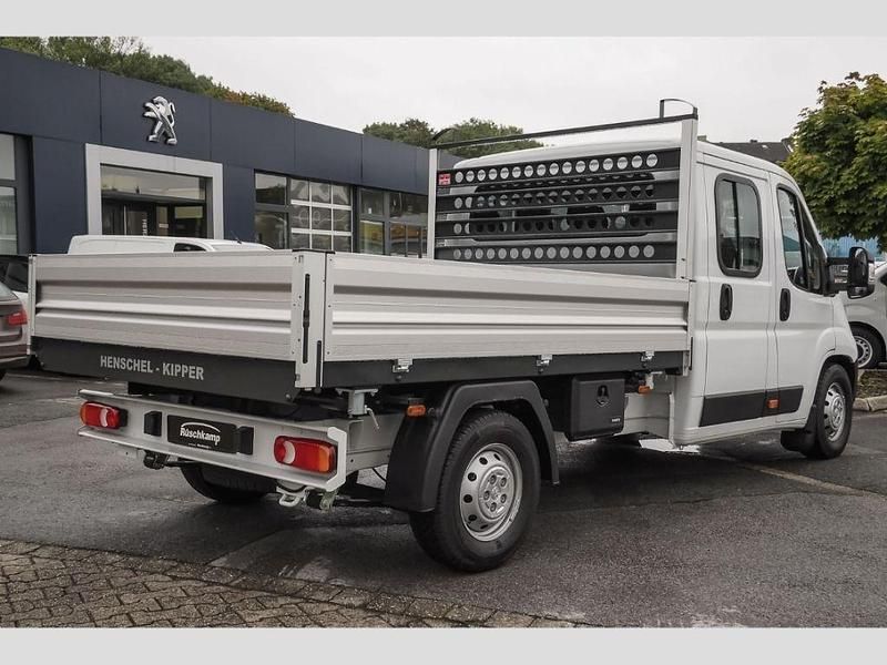 Neu Peugeot Boxer 165 PS (121 kW) 2025 Weiß Van
