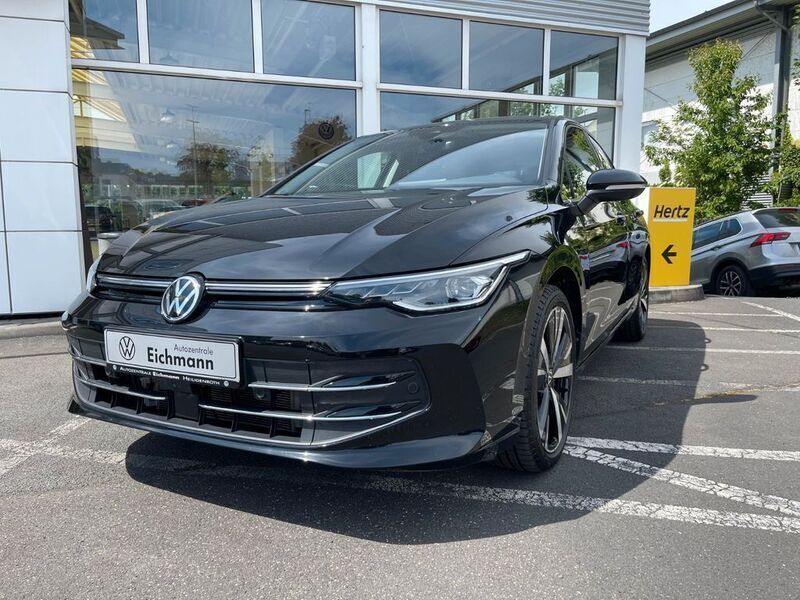 Schwarz Gebraucht 2024 VW Golf VIII Style Limousine | 34.990 € - Bild 1/4