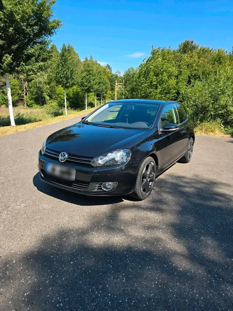 Gebraucht VW Golf VI 160 PS (117 kW) 2010 Blau Coupé