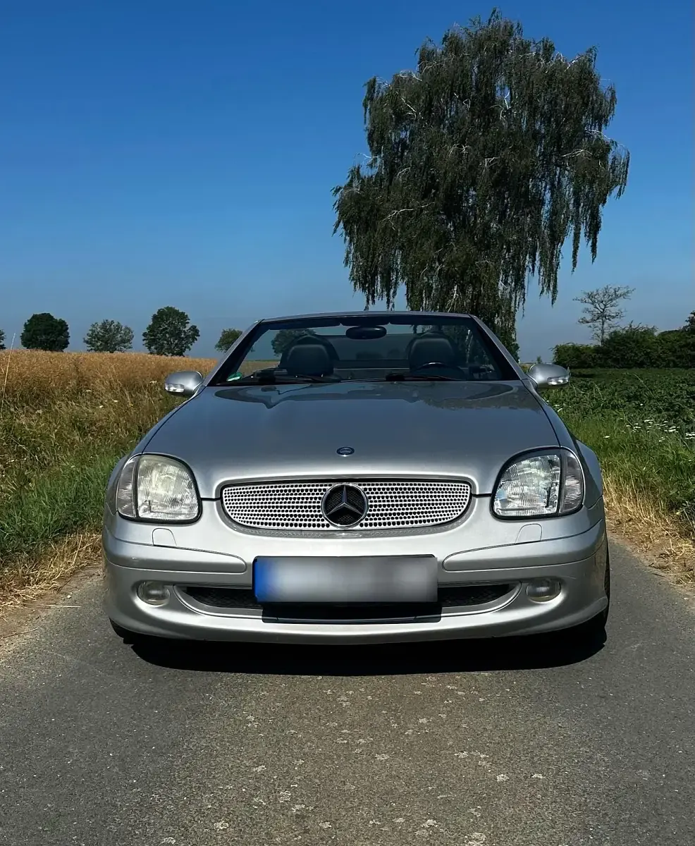 Gebraucht Mercedes SLK200 Edition 163 PS (119 kW) 2002 Silber Cabrio
