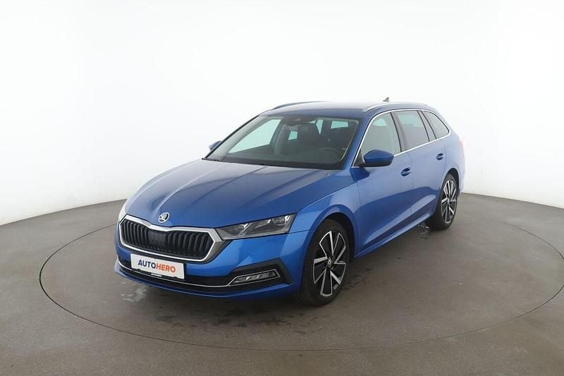 Blau Gebraucht 2020 Skoda Octavia Style Kombi | 20.560 € (Fairer Preis) - Bild 1/3