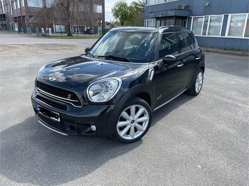 Schwarz Gebraucht 2016 Mini Cooper SD Countryman SUV | 10.900 € (Fairer Preis) - Bild 1/4