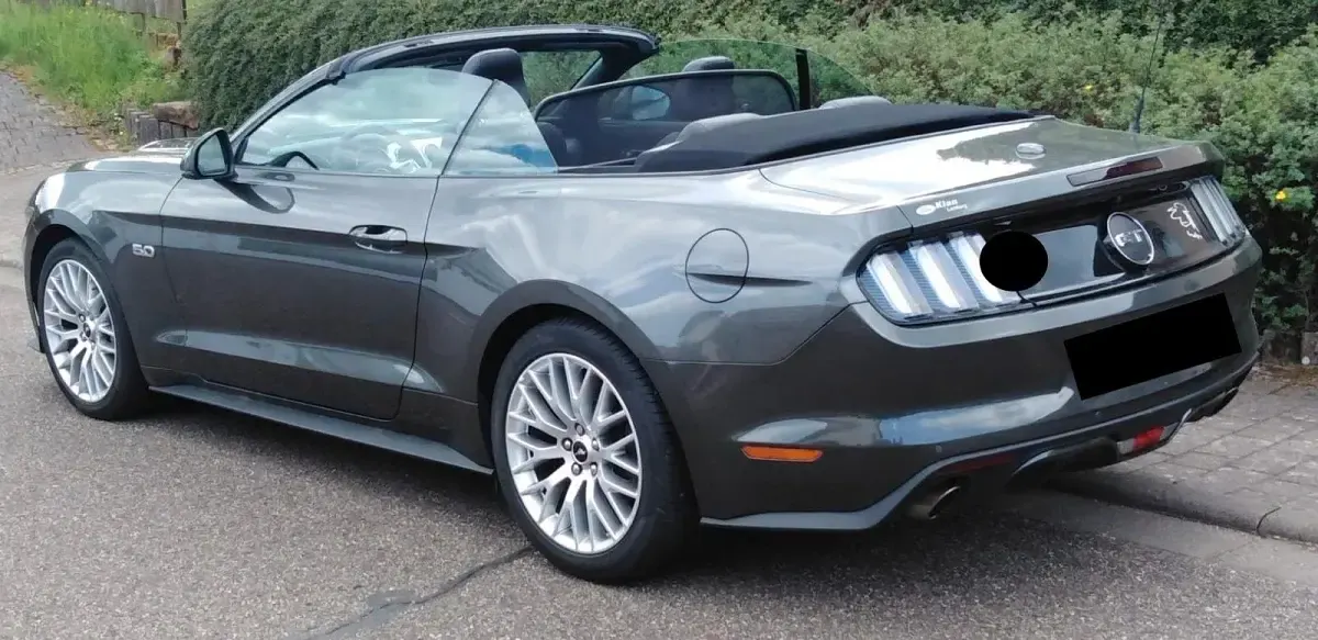 Gebraucht Ford Mustang GT 421 PS (309 kW) 2017 Grau Cabrio