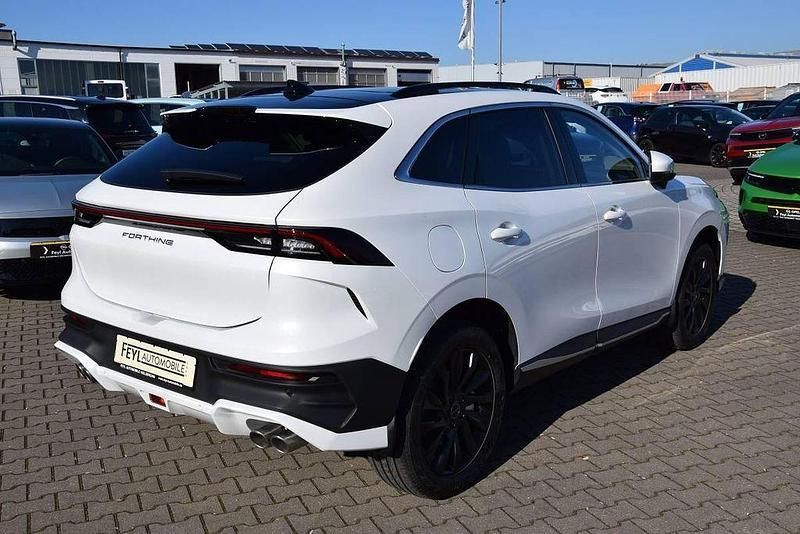 Neu DFSK Forthing 5 177 PS (130 kW) 2025 Weiß SUV