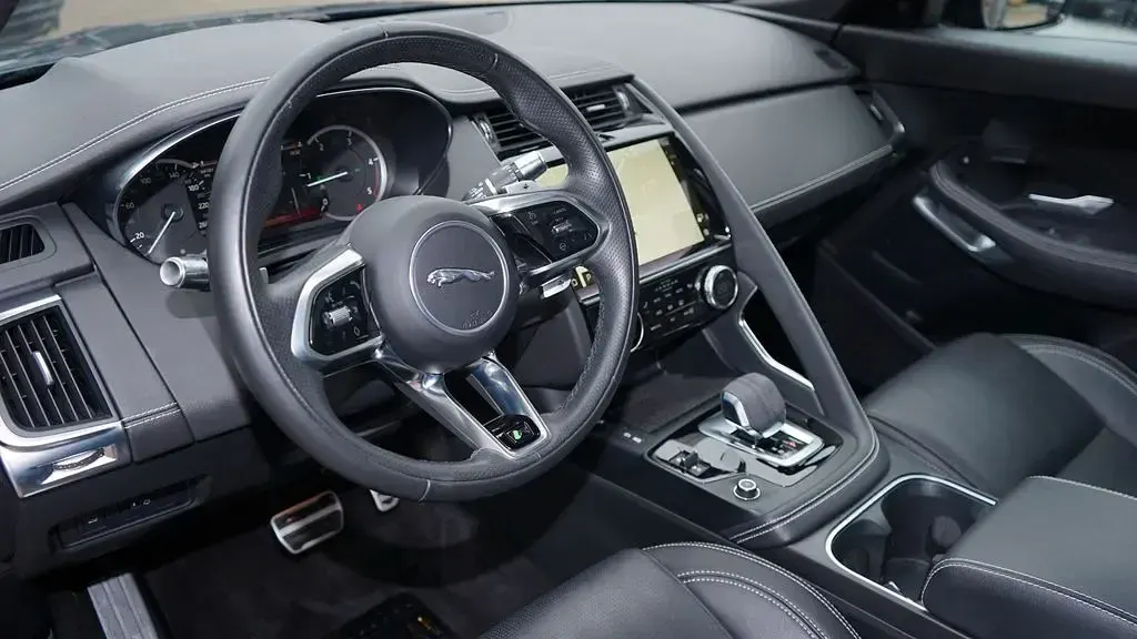 Gebraucht Jaguar E-Pace R-Dynamic 204 PS (150 kW) 2021 Blau SUV