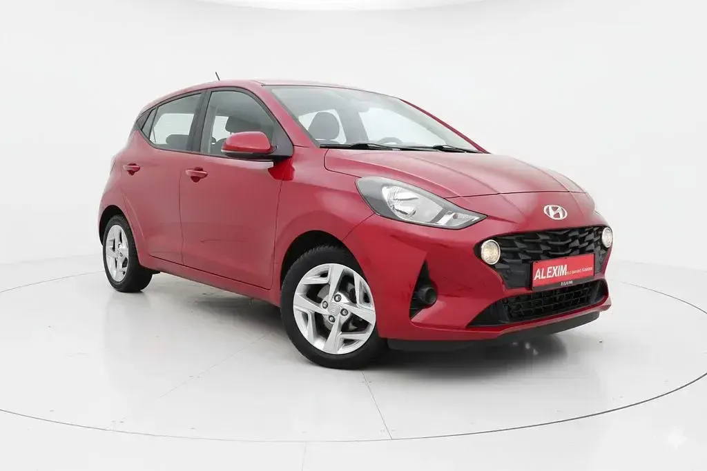 Gebraucht Hyundai i10 Trend 67 PS (49 kW) 2022 Rot Kleinwagen