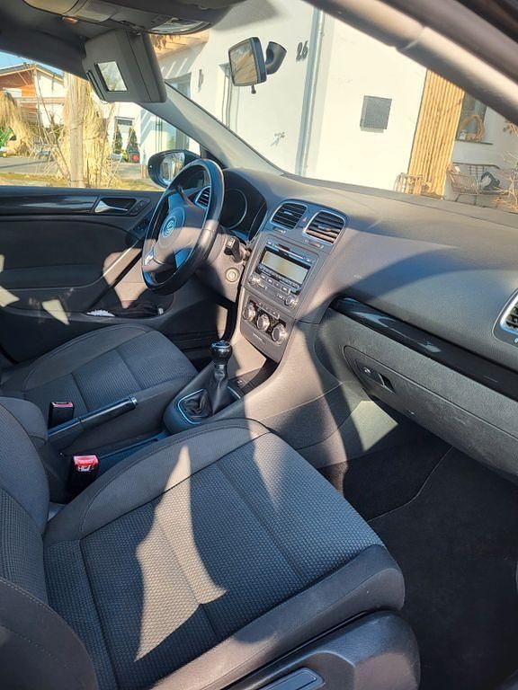 Gebraucht VW Golf 80 PS (58 kW) 2010 Schwarz Limousine