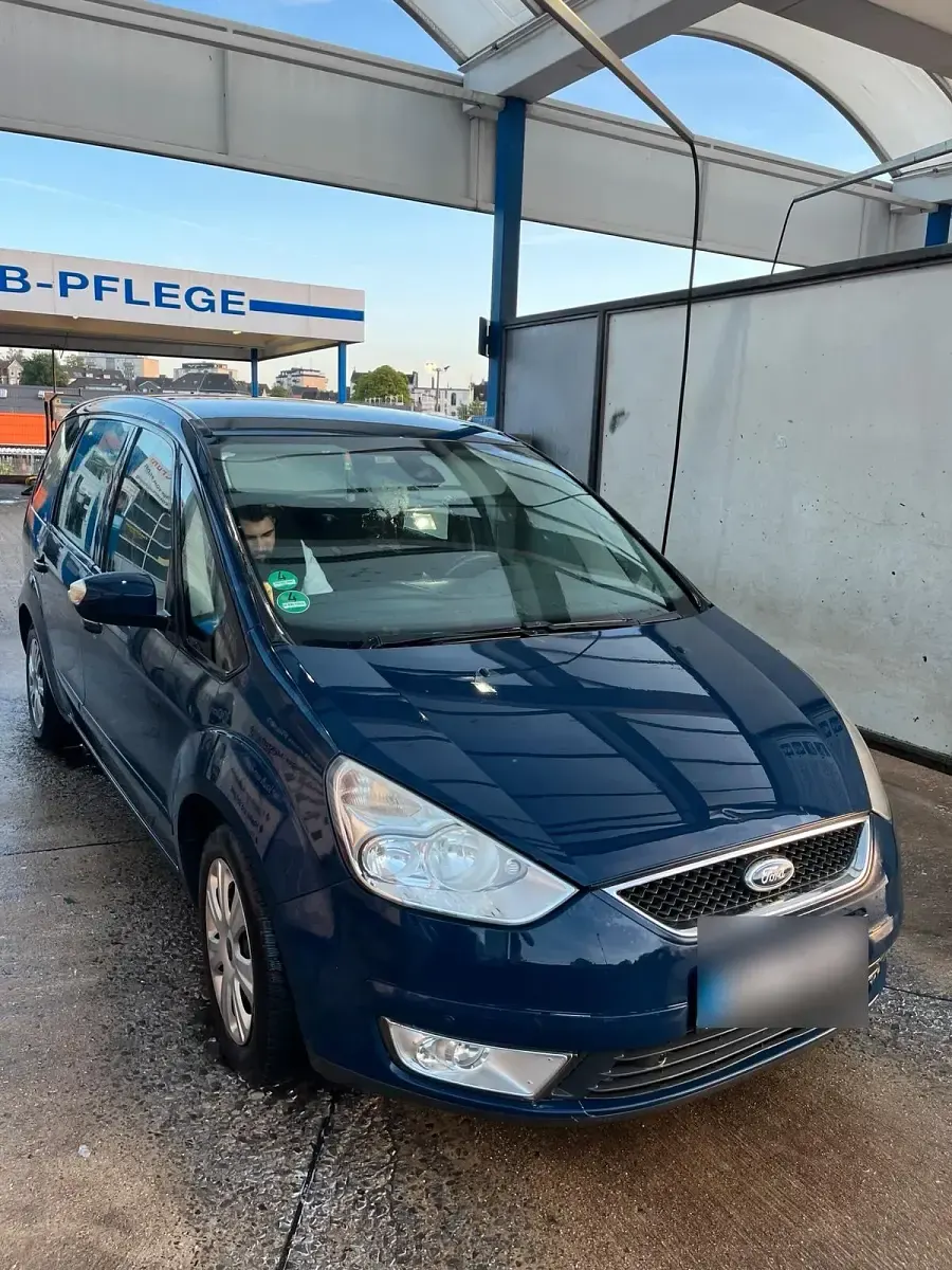 Gebraucht Ford Galaxy 116 PS (85 kW) 2009 Blau Van / Kleinbus