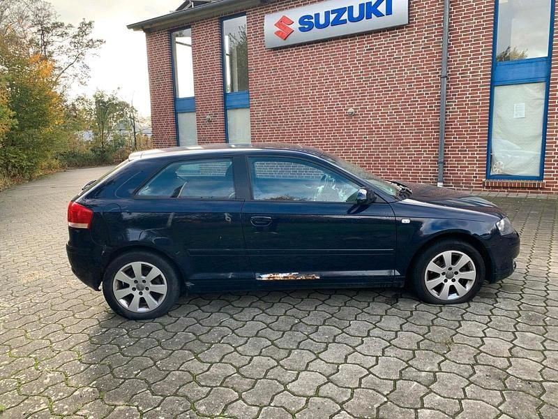 Gebraucht Audi A3 101 PS (74 kW) 2006 Blau Kleinwagen