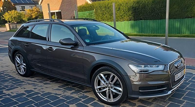 Braun Gebraucht 2017 Audi A6 Allroad Ambiente Kombi | 21.200 € (Fairer Preis) - Bild 1/4