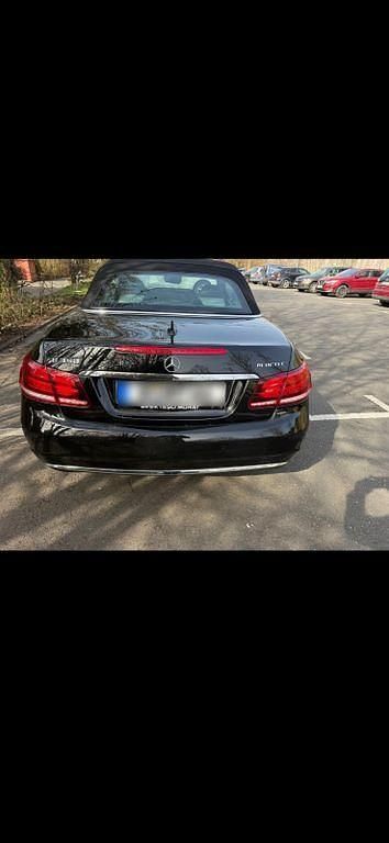 Gebraucht Mercedes E350 258 PS (189 kW) 2015 Schwarz Cabrio