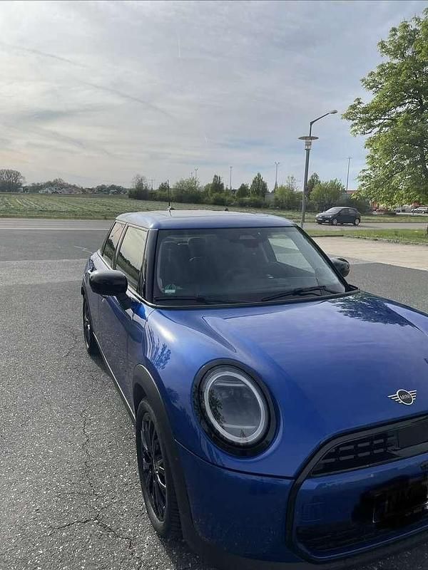 Gebraucht Mini Cooper Classic 156 PS (114 kW) 2024 Kleinwagen