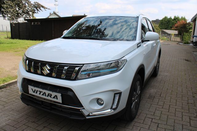 Gebraucht Suzuki Vitara Comfort 129 PS (94 kW) 2023 Weiß SUV
