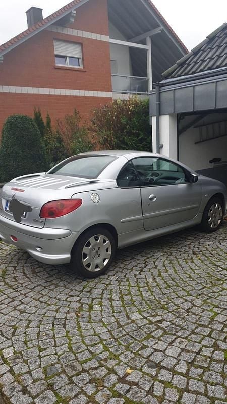 Silber Gebraucht 2005 Peugeot 206 CC Cabrio | 450 € (Superpreis) - Bild 1/1