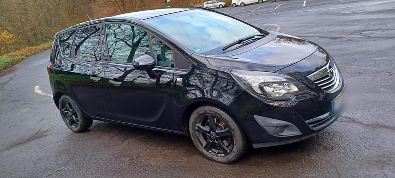 Schwarz Gebraucht 2010 Opel Meriva Van / Kleinbus | 2.890 € (Fairer Preis) - Bild 1/4