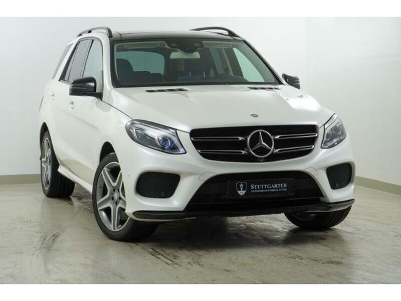 Weiss (metallic) Gebraucht 2015 Mercedes GLE400 AMG SUV | 34.900 € (Teuer) - Bild 1/4