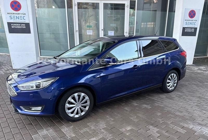 Gebraucht Ford Focus Titanium 120 PS (88 kW) 2017 Blau Limousine