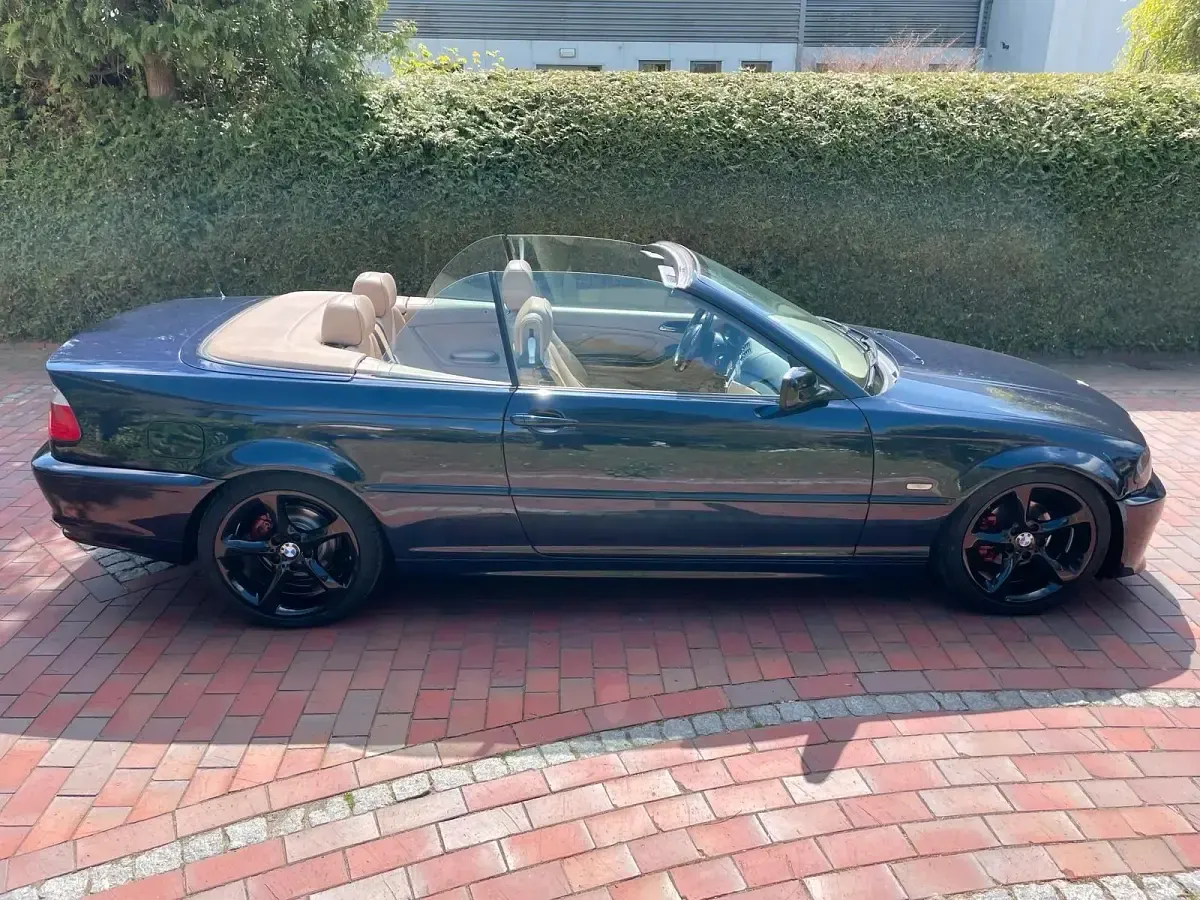 Gebraucht BMW 325 Cabriolet M Sport 192 PS (141 kW) 2002 Blau Cabrio
