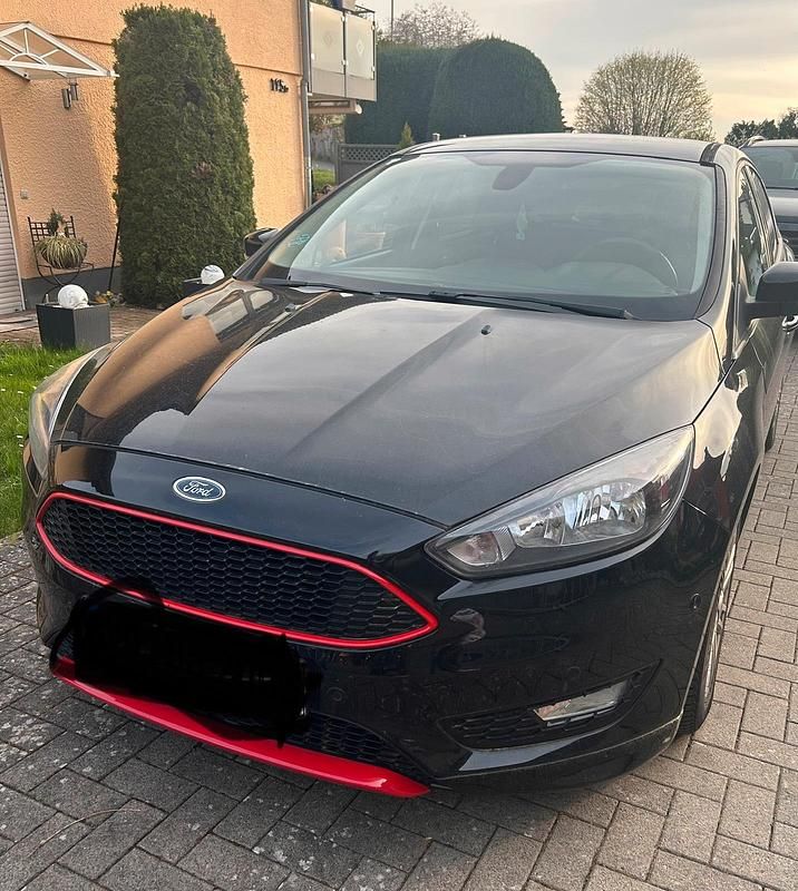 Usata Ford Focus ST-Line 150 CV (110 kW) 2016 Nero Berlina