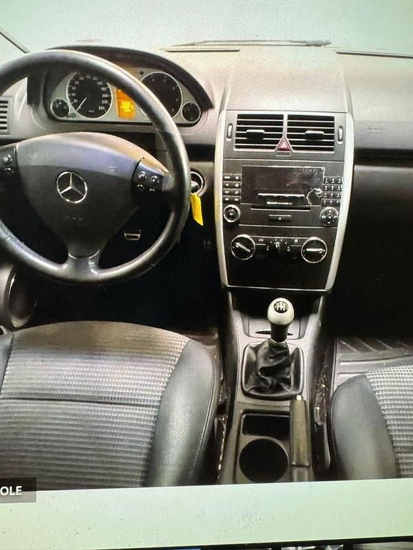 Schwarz Gebraucht 2006 Mercedes A200 Avantgarde Kleinwagen | 1.800 € (Guter Preis) - Bild 1/4