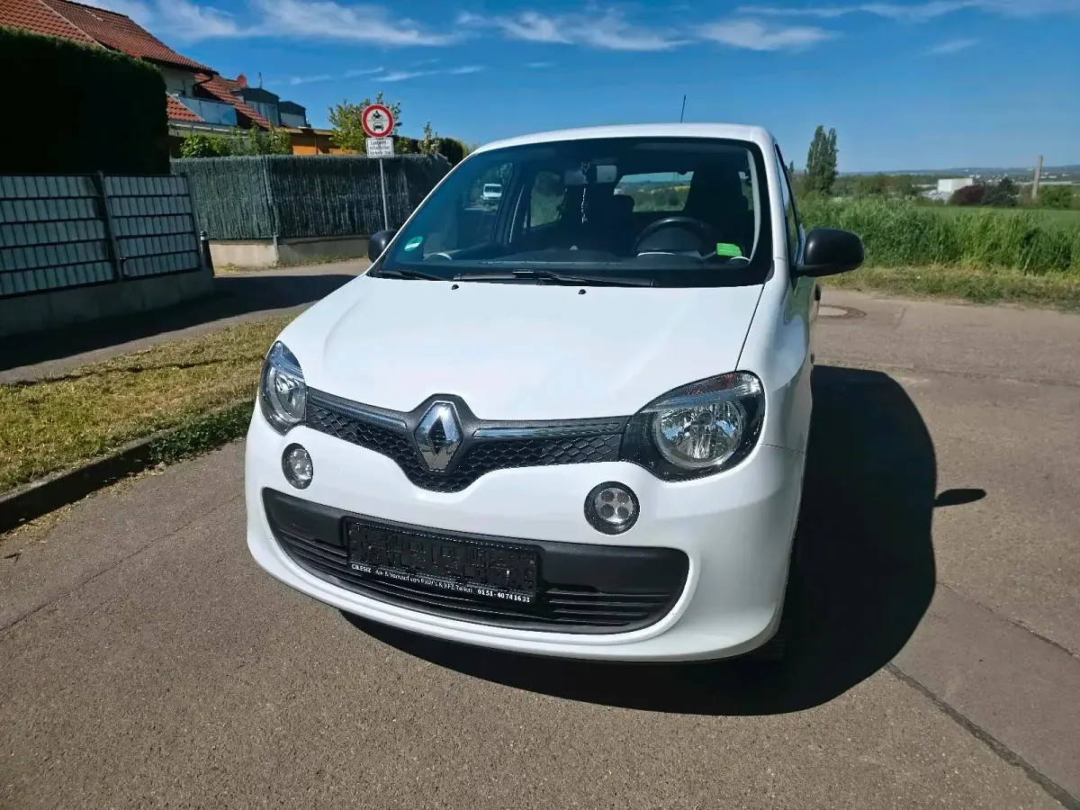 Używany Renault Twingo 70 KM (51 kW) 2016 Biały Hatchback