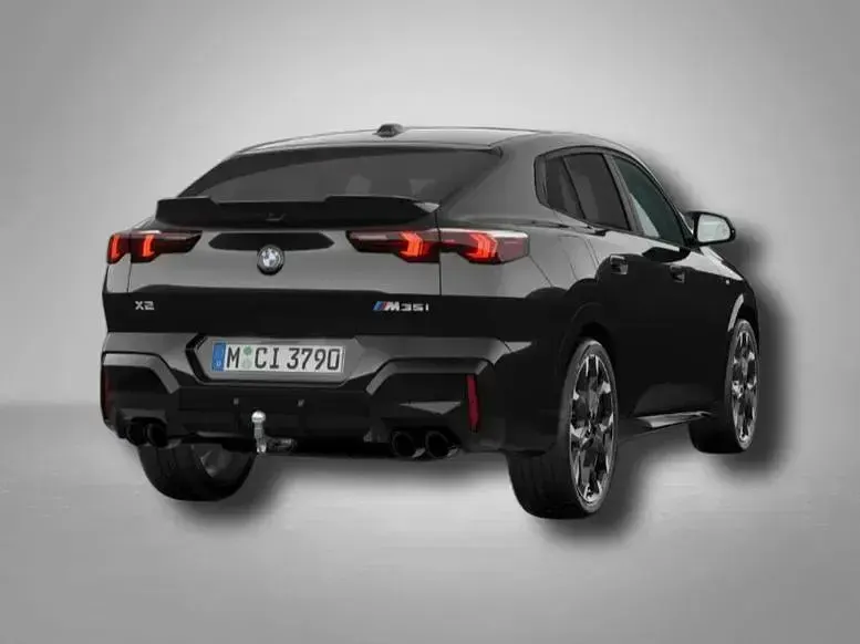 Gebraucht BMW X2 M Sport 300 PS (220 kW) 2025 Saphirschwarz metallic SUV