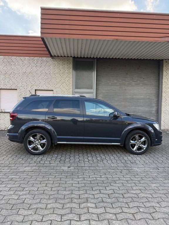 Gebraucht Dodge Journey 389 PS (286 kW) 2017 Grau SUV