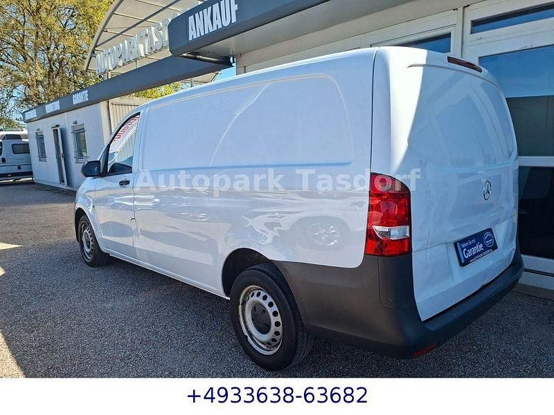 Gebraucht Mercedes Vito 114 PS (83 kW) 2016 Weiß Van